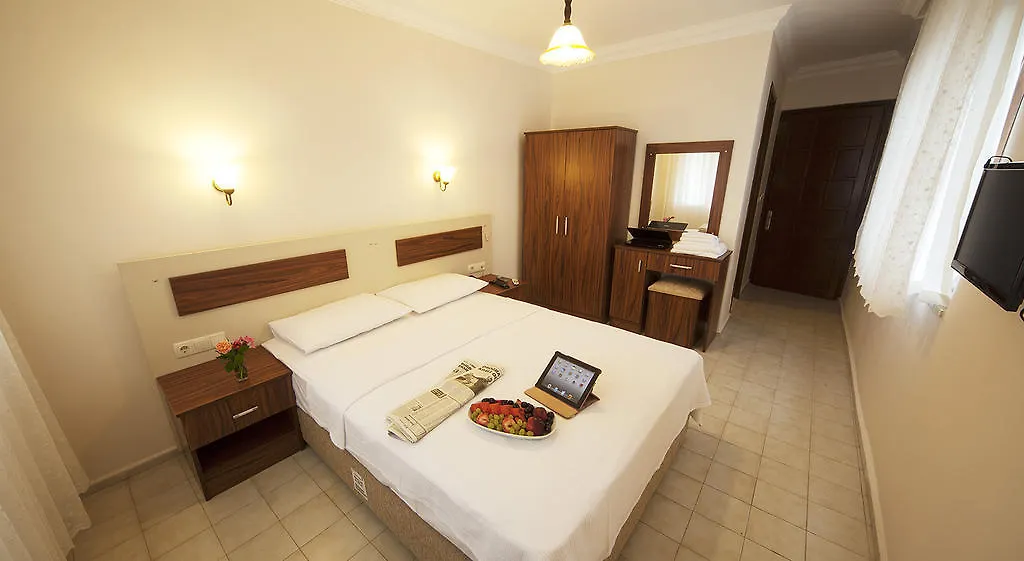 Zeus Hotel Icmeler