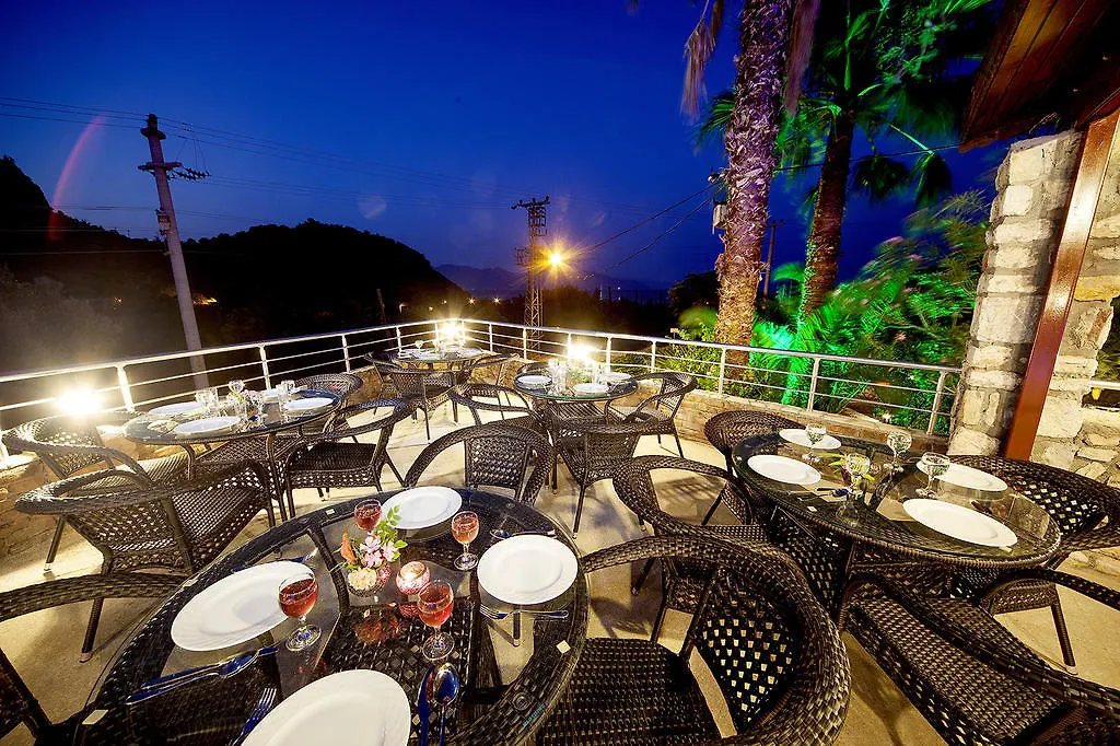 Zeus Hotel Icmeler